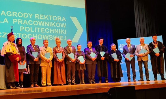 Uroczysta ceremonia wręczenia nagr&oacute;d i odznaczeń na Politechnice Częstochowskiej