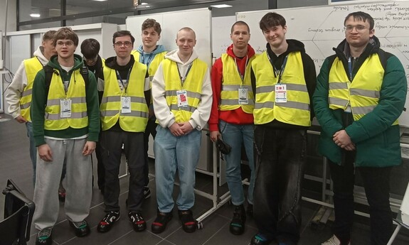 Studenci podczas warsztat&oacute;w w firmie Beko