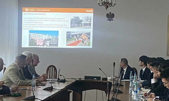 Wizyta delegacji z North China University of Technology na Wydziale Inżynierii Produkcji i Technologii Materiał&oacute;w