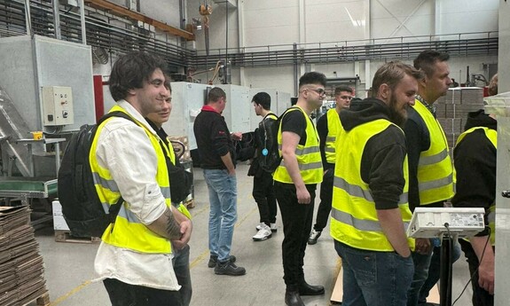 Studenci WIPiTM z wizytą dydaktyczną w EJOT Polska