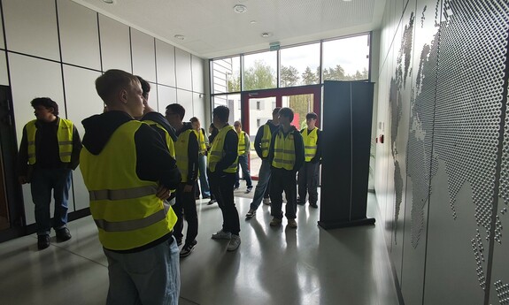 Studenci WIPiTM z wizytą dydaktyczną w EJOT Polska